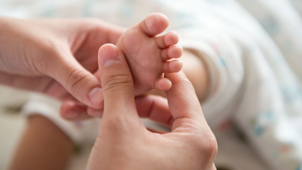 baby-feet