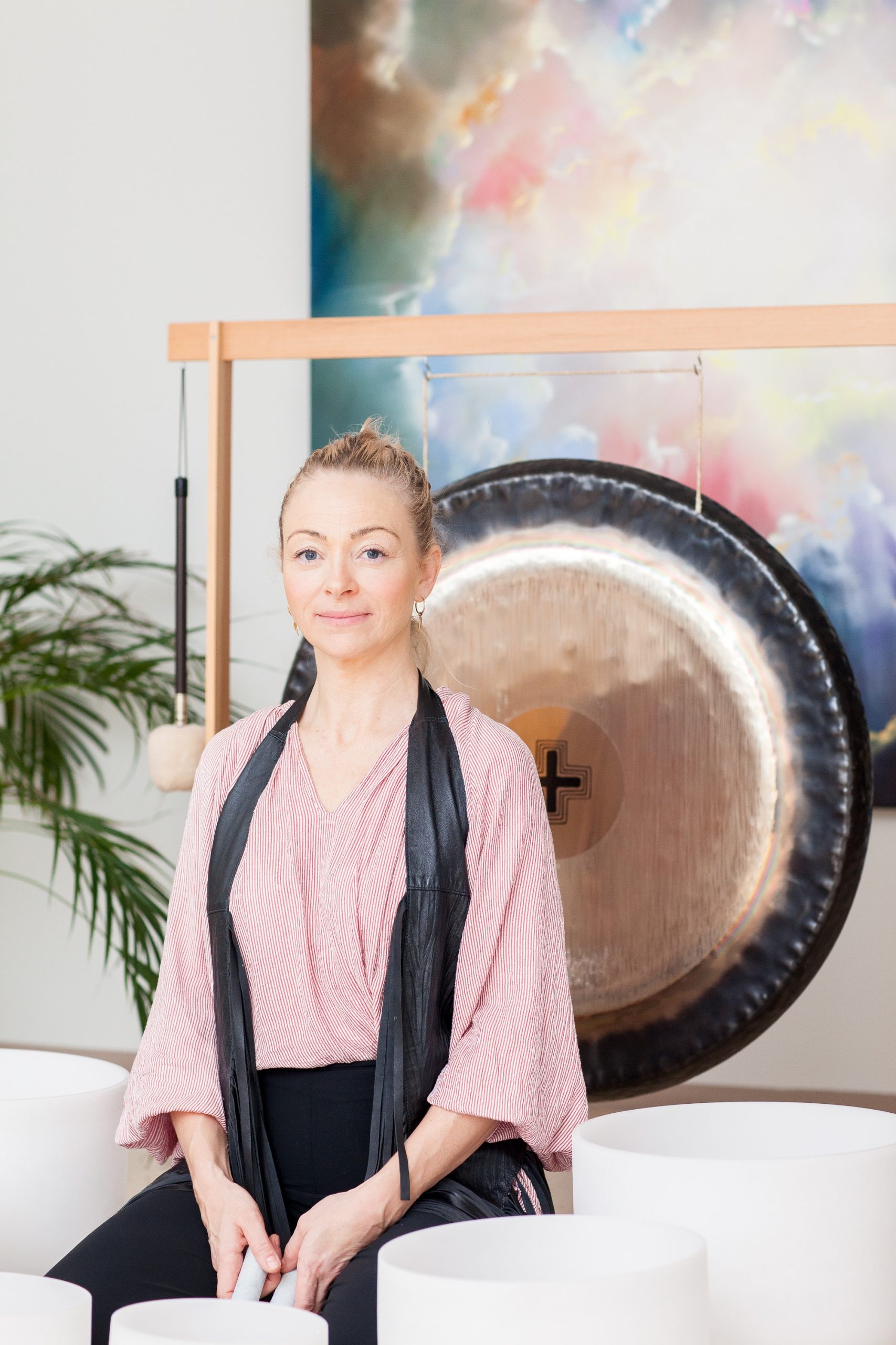 Yin Yoga- Reiki & Tónheilun með Völu
